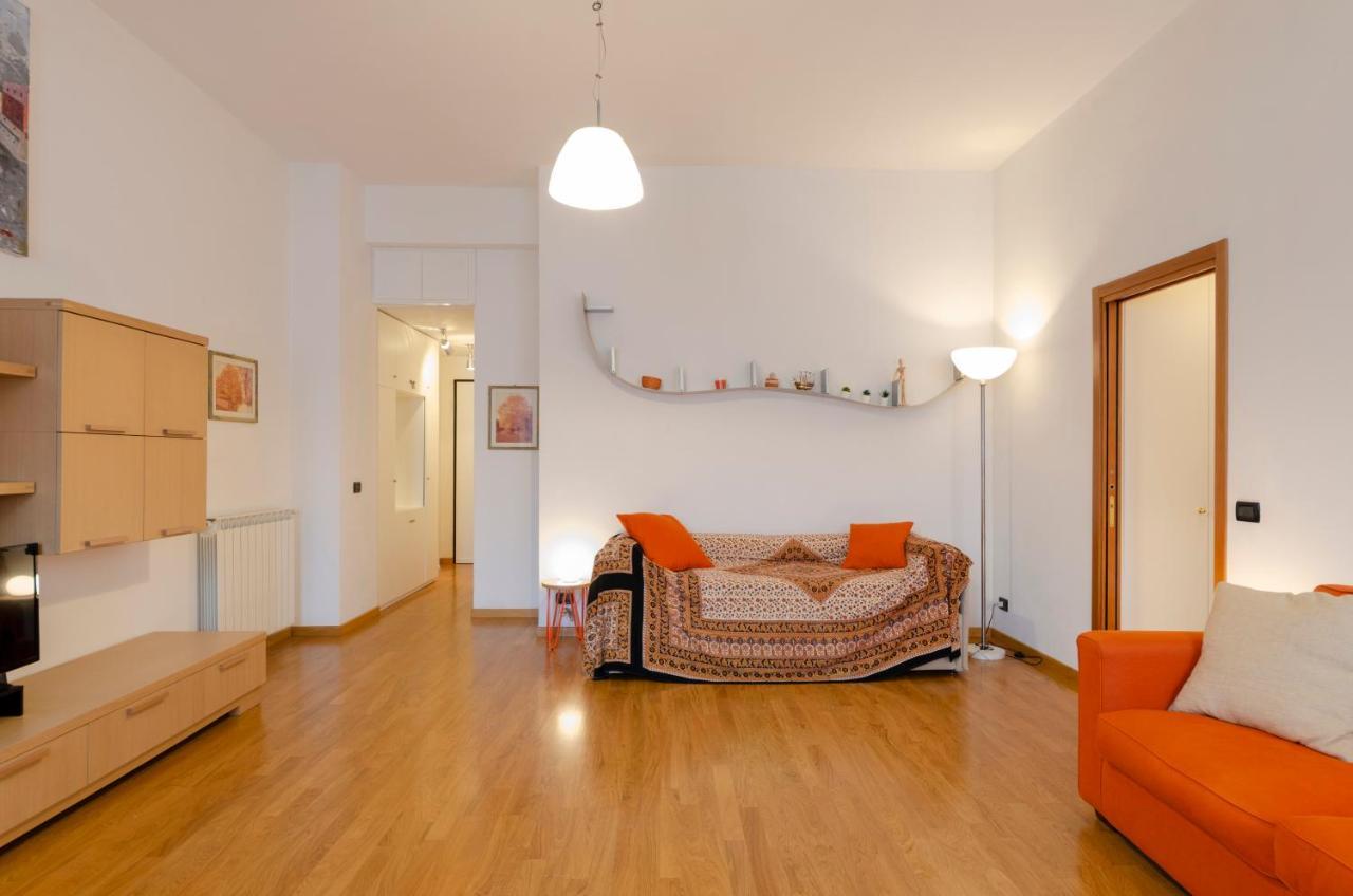 Joivy Apt For 4, Metres From Beach, In Σέστρι Λεβάντε Εξωτερικό φωτογραφία