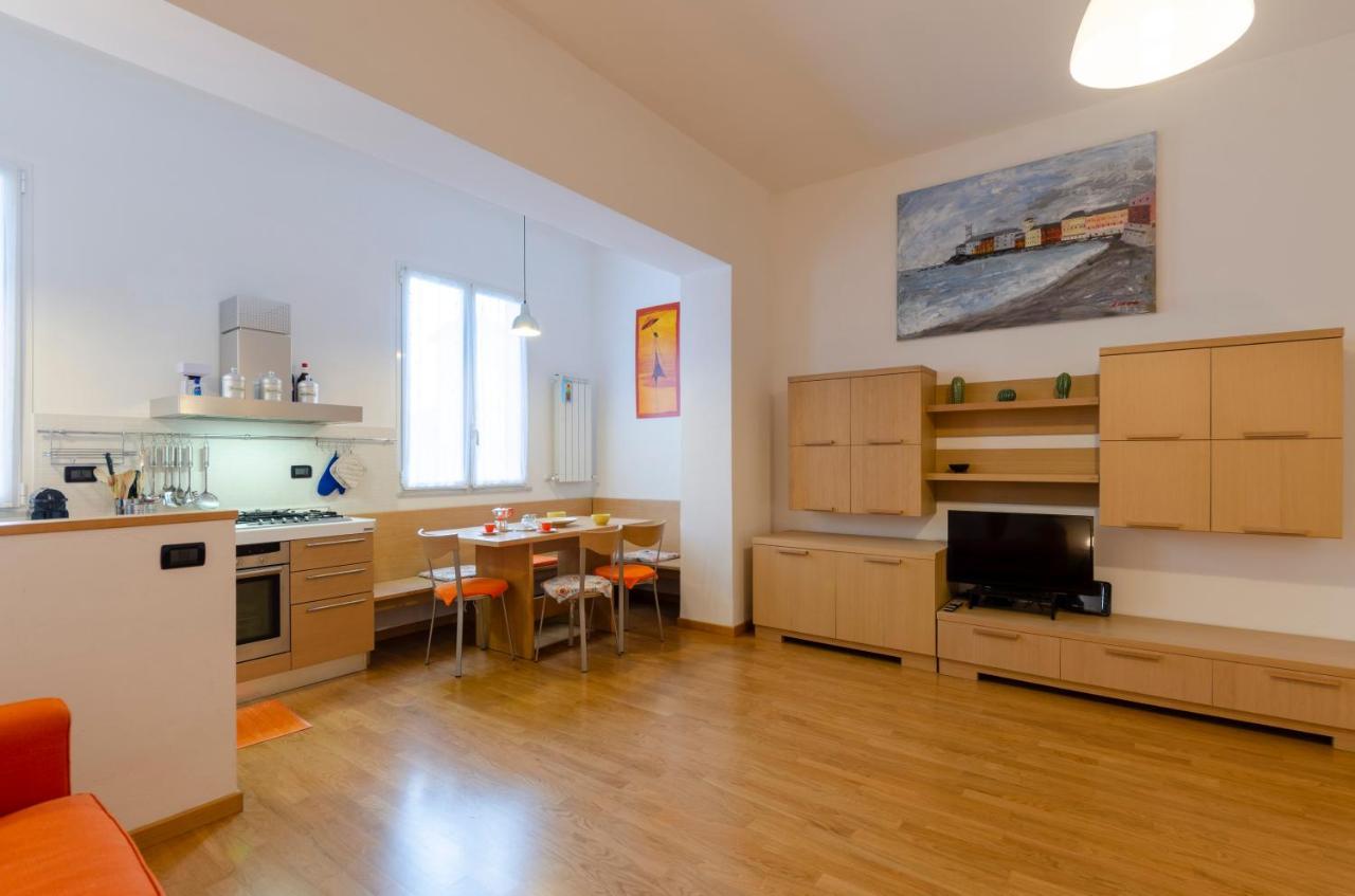 Joivy Apt For 4, Metres From Beach, In Σέστρι Λεβάντε Εξωτερικό φωτογραφία